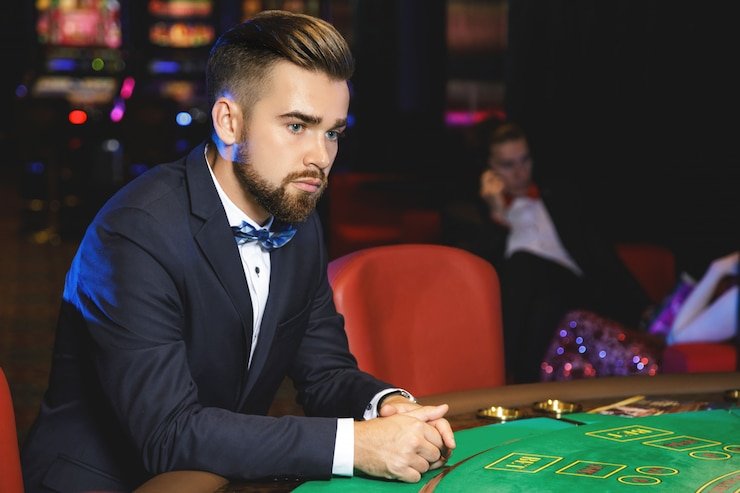 Roda Lightning Roulette 42 2d menampilkan angka dengan pengali dan dealer profesional